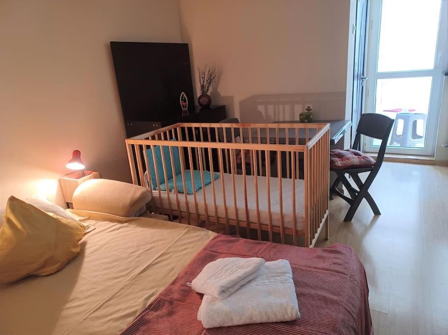 Garsoniera Linistita Zona Vitan ブカレスト エクステリア 写真
